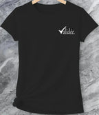 T-shirt bio femme Validée vinyle blanc vue à plat 