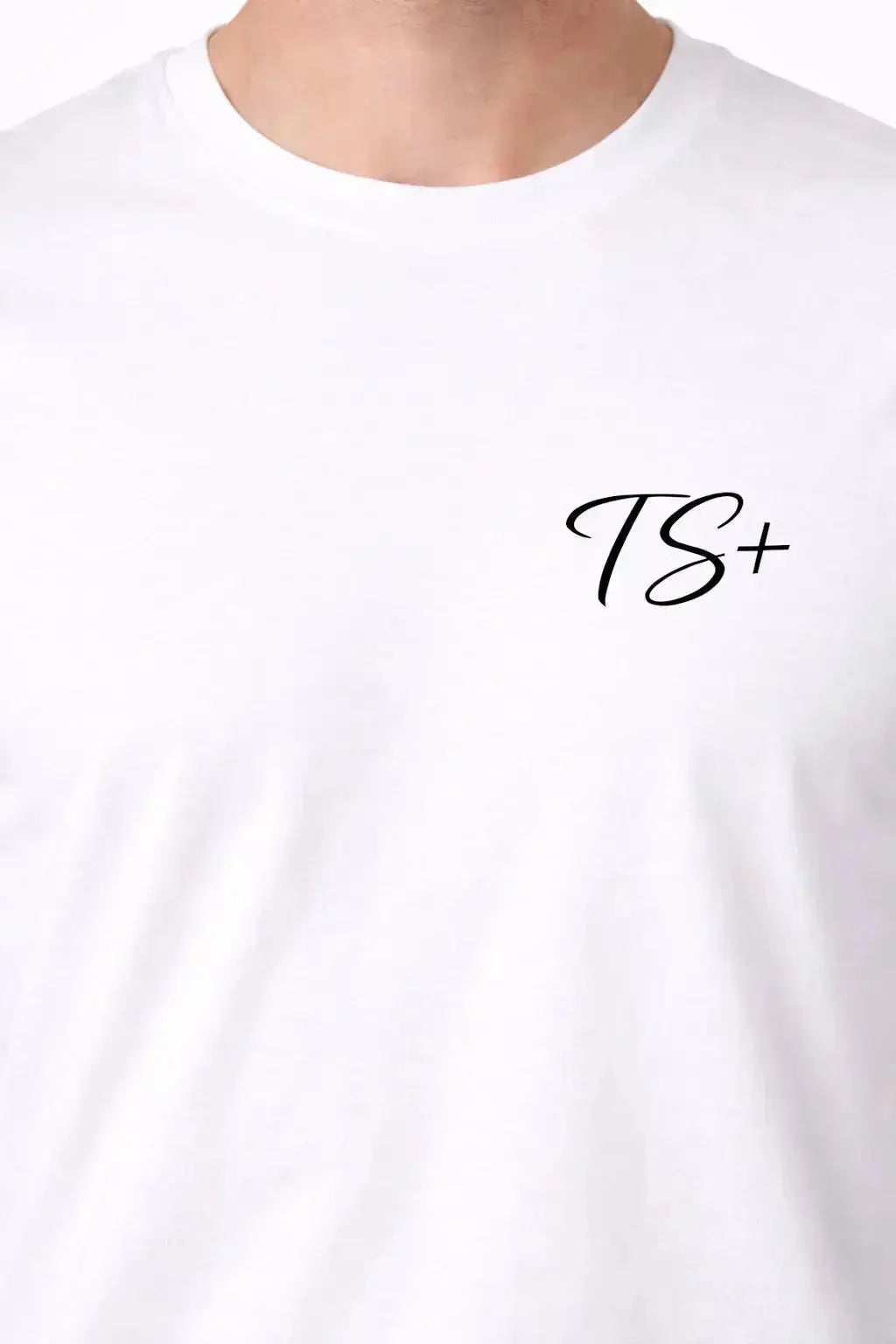 T-shirt bio homme logo TS+ détail noir vue rapprochée T Shirts et plus