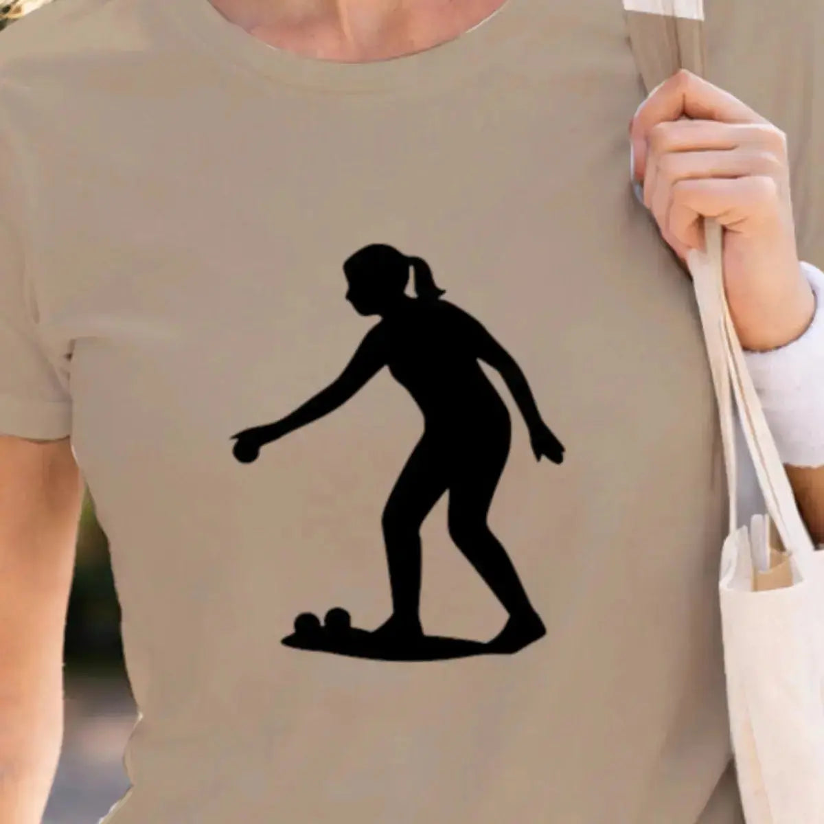 T-shirt graphique femme pétanque flow détail noir vue rapprochée T Shirts et plus