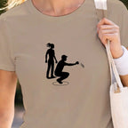 T-shirt graphique femme pétanque maitrise détail noir vue rapprochée T shirts et plus