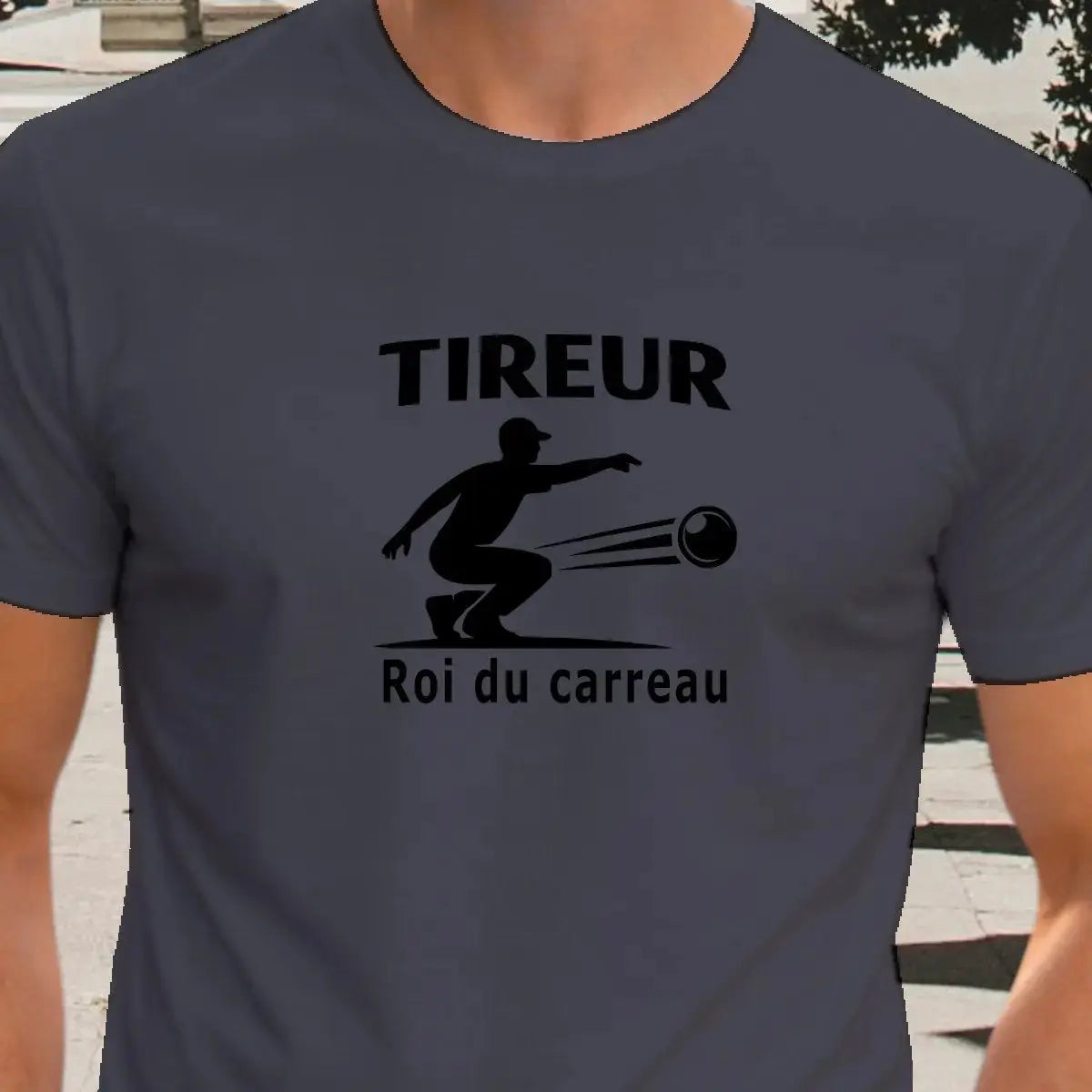t-shirt pétanque homme tireur roi du carreau vinyle noir vue rapprochée 